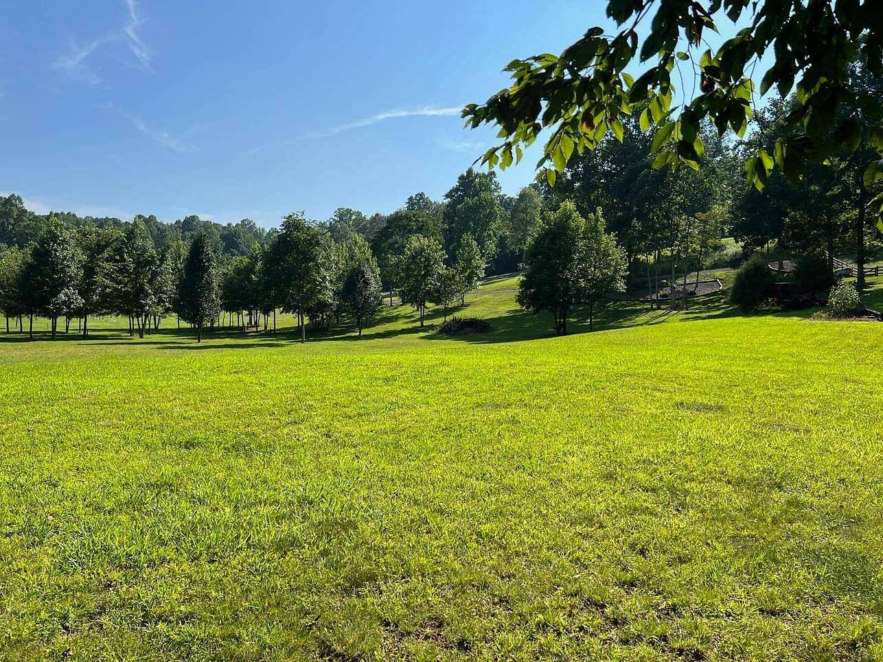1.75 Acres of Residential Land for Sale in Albany, Kentucky