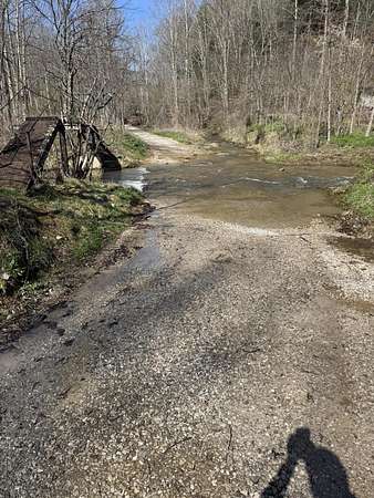 40 Acres of Recreational & Residential Land for Sale in Woollum, Kentucky