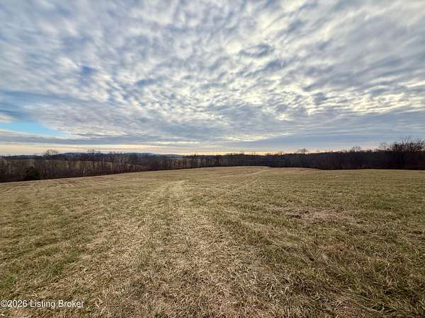 5 Acres of Land for Sale in Shelbyville, Kentucky