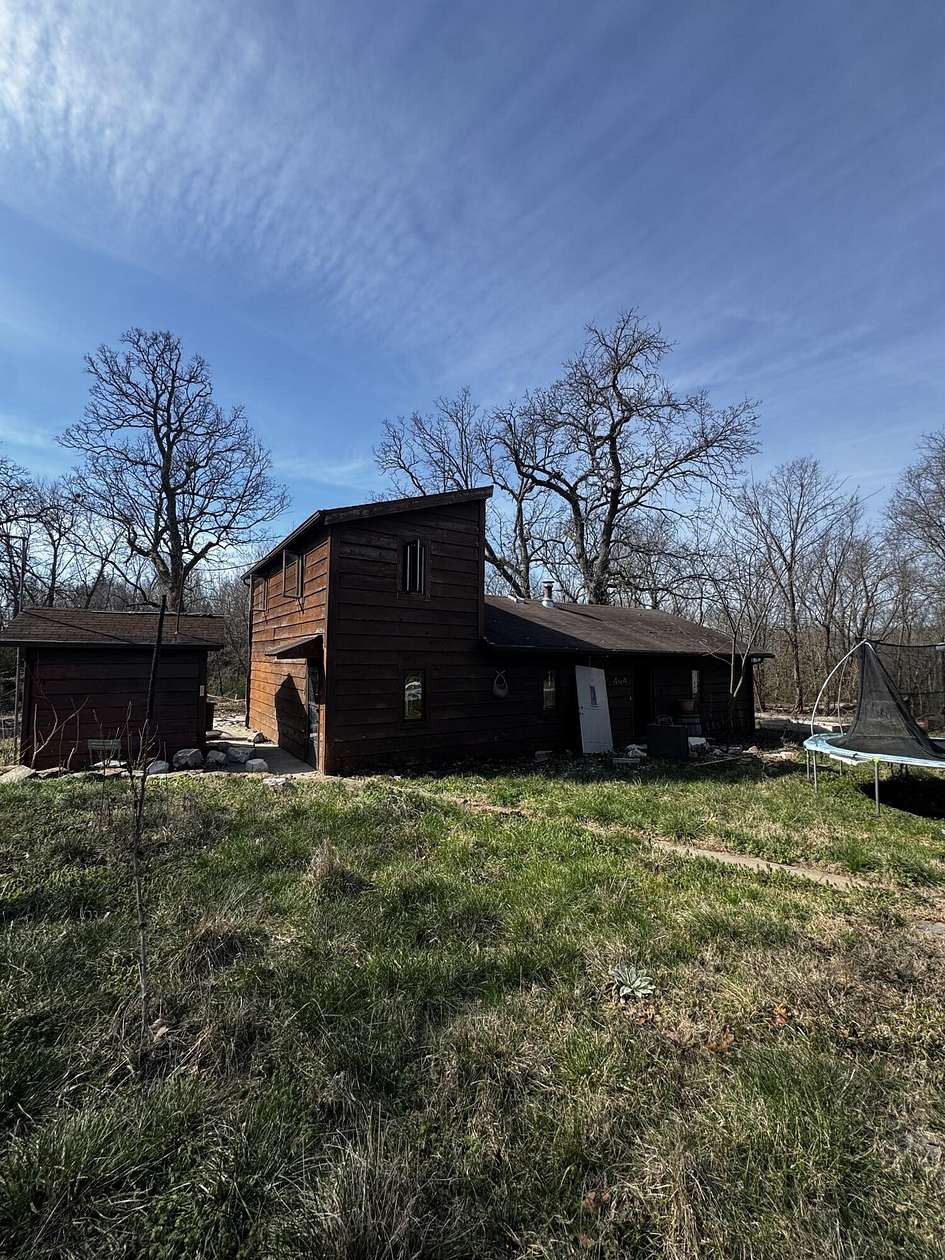 2 Acres of Land with Home for Sale in Springfield, Missouri