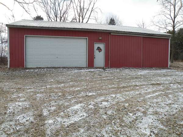 10 Acres of Residential Land for Sale in Yale, Michigan
