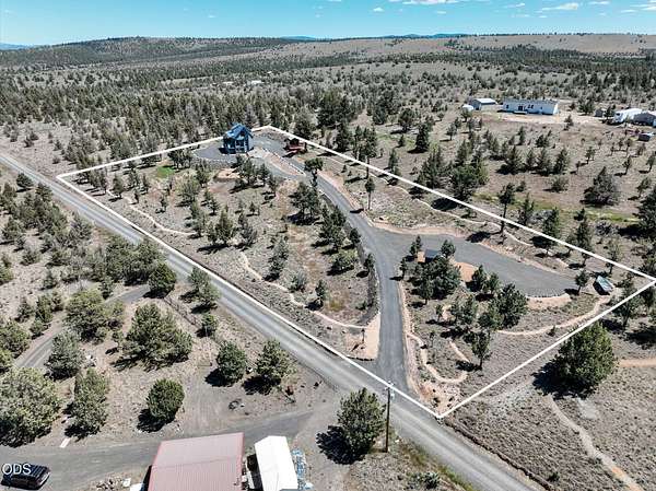 2 Acres of Land with Home for Sale in Prineville, Oregon