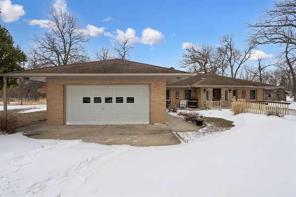 7.13 Acres of Land with Home for Sale in Independence, Iowa