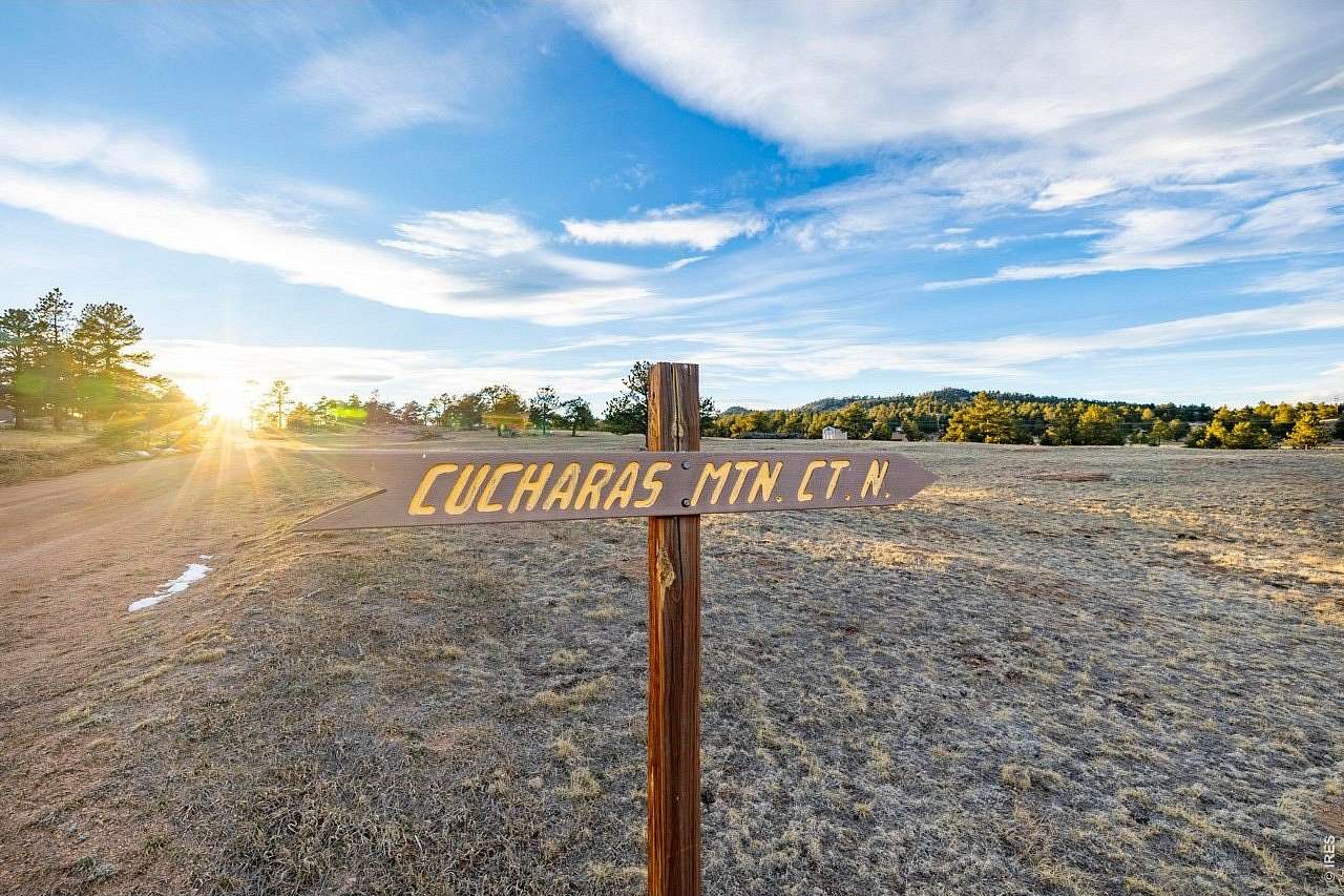 6.39 Acres of Land with Home for Sale in Livermore, Colorado