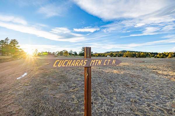 6.39 Acres of Land with Home for Sale in Livermore, Colorado