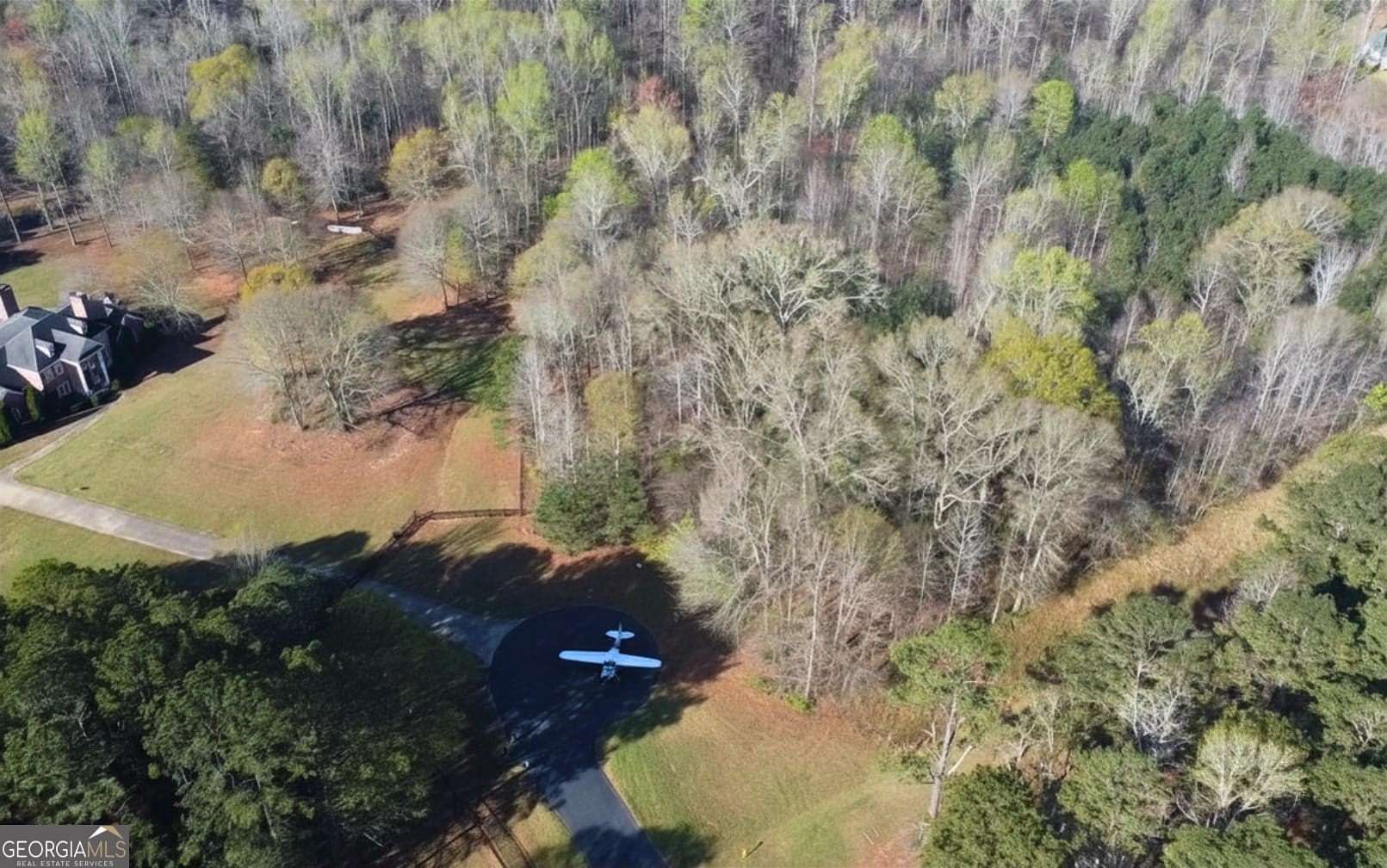 5 Acres of Residential Land for Sale in Williamson, Georgia