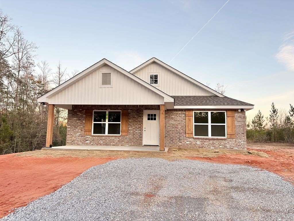 4 Acres of Land with Home for Sale in Poplarville, Mississippi