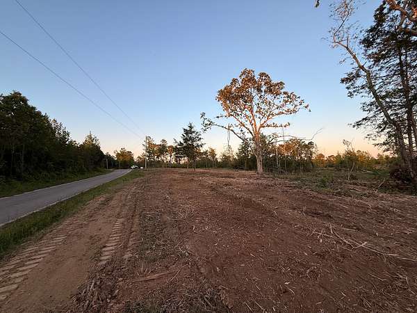 148 Acres of Recreational & Residential Land for Sale in Mansfield, Tennessee