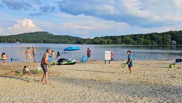 0.23 Acres of Residential Land for Sale in Pocono Lake, Pennsylvania