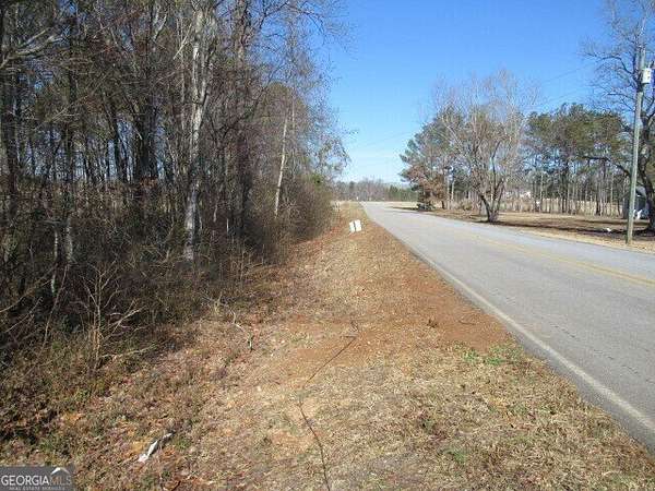4.16 Acres of Land for Sale in Bowdon, Georgia