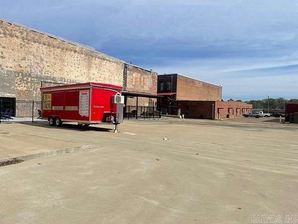 0.16 Acres of Mixed-Use Land for Sale in Texarkana, Arkansas