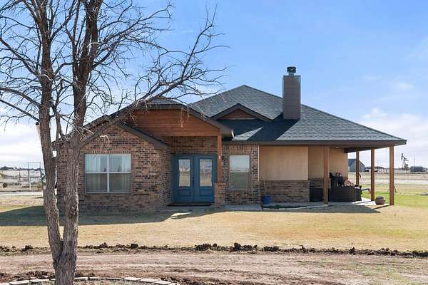 13.4 Acres of Land with Home for Sale in Lubbock, Texas