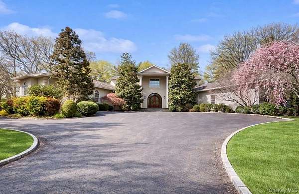 5.3 Acres of Land with Home for Sale in Locust Valley, New York