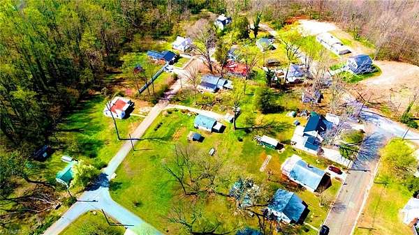 1 Acre of Residential Land for Sale in Lexington, North Carolina