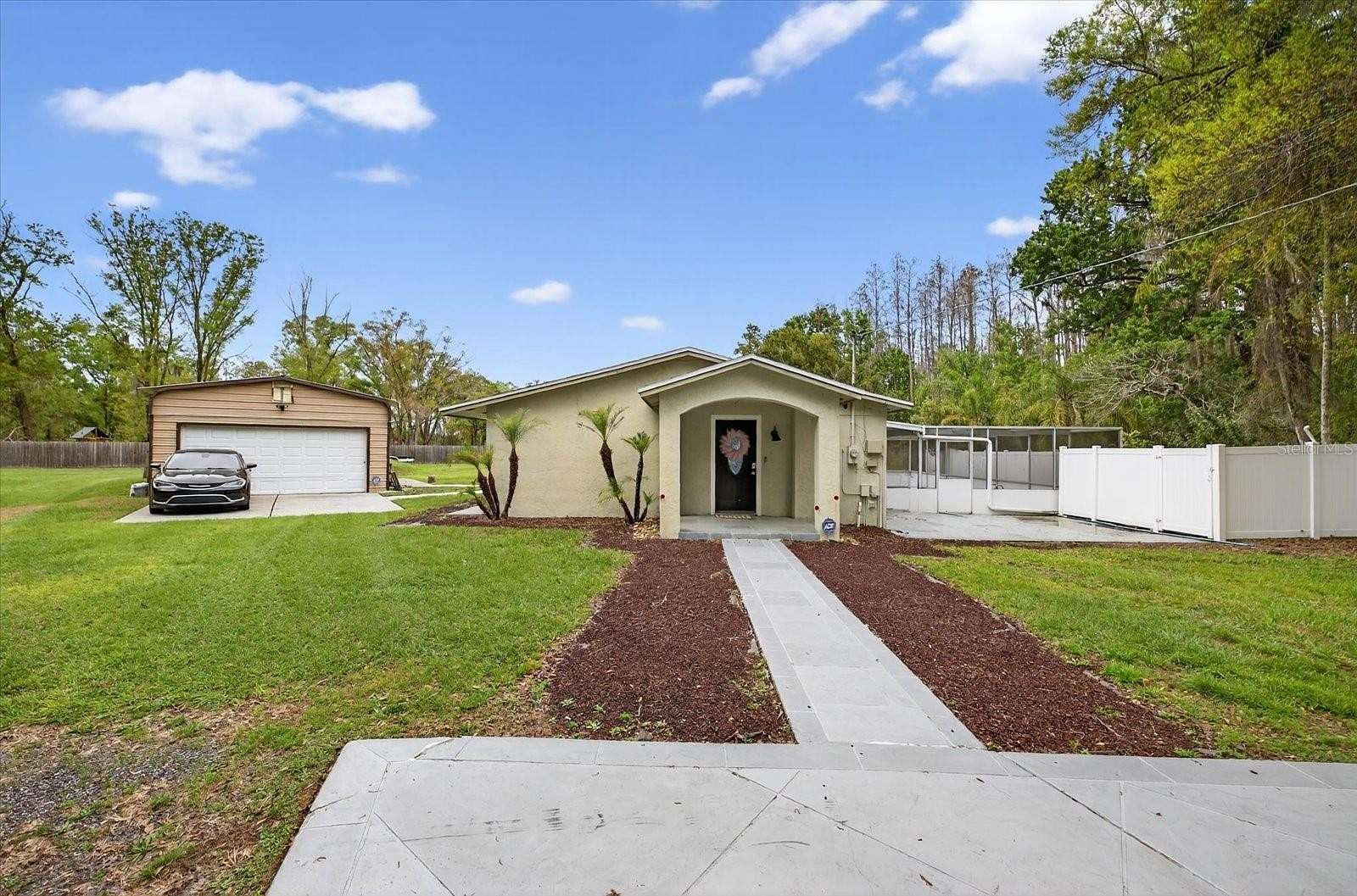 2.26 Acres of Improved Mixed-Use Land for Sale in Lutz, Florida