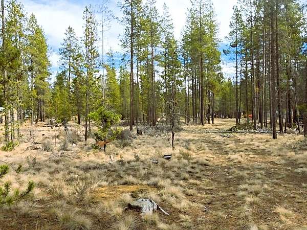 1.12 Acres of Residential Land for Sale in La Pine, Oregon