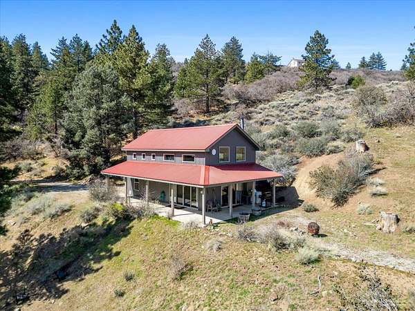 2.64 Acres of Land with Home for Sale in Tehachapi, California