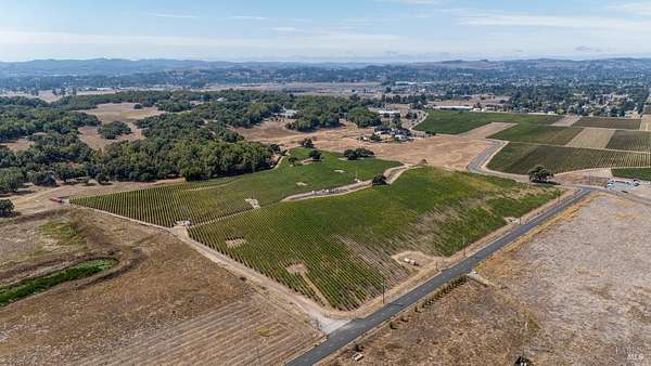 29.9 Acres of Agricultural & Residential Land for Sale in Penngrove, California