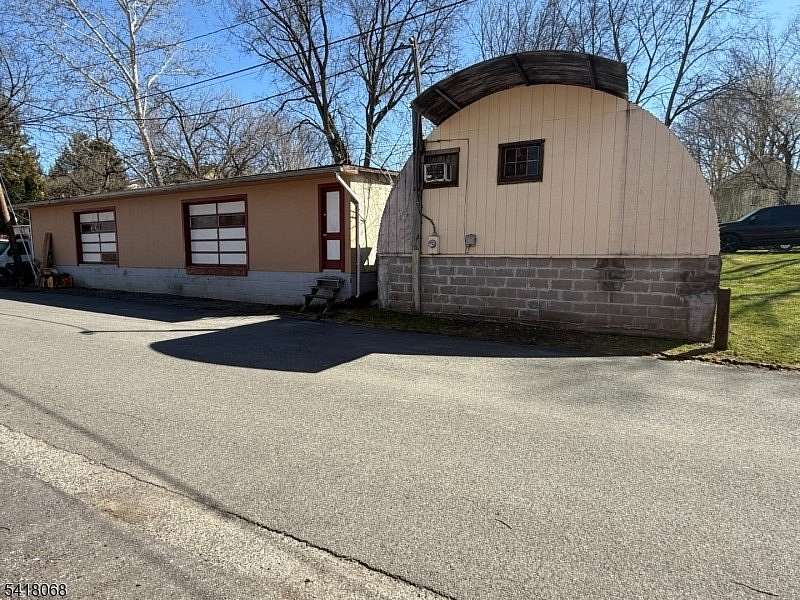 0.42 Acres of Commercial Land for Sale in Belvidere, New Jersey