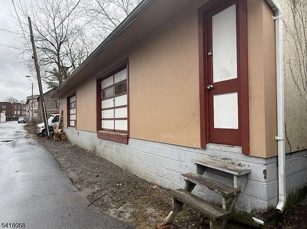 0.42 Acres of Commercial Land for Sale in Belvidere, New Jersey