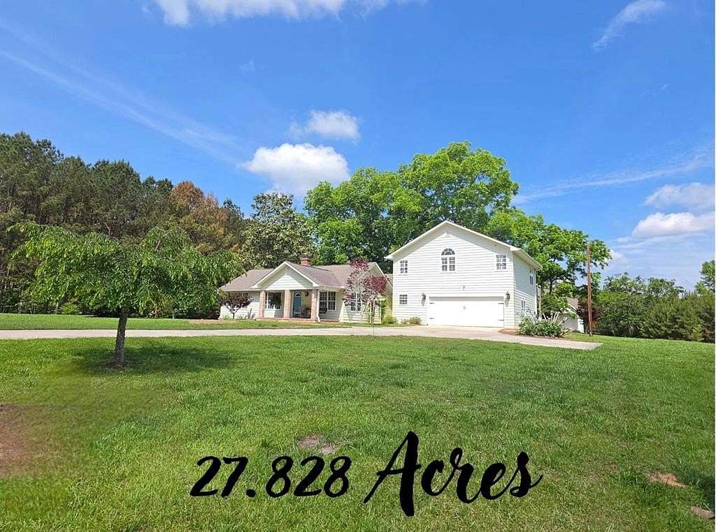 27.8 Acres of Land with Home for Sale in Pine Mountain Valley, Georgia