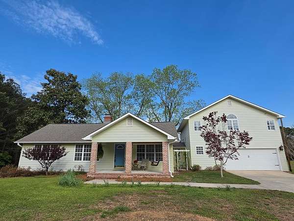 27.7 Acres of Land with Home for Sale in Pine Mountain Valley, Georgia