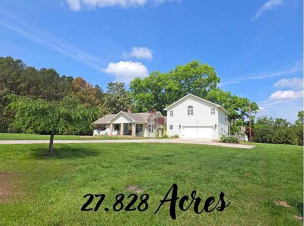 27.8 Acres of Land with Home for Sale in Pine Mountain Valley, Georgia