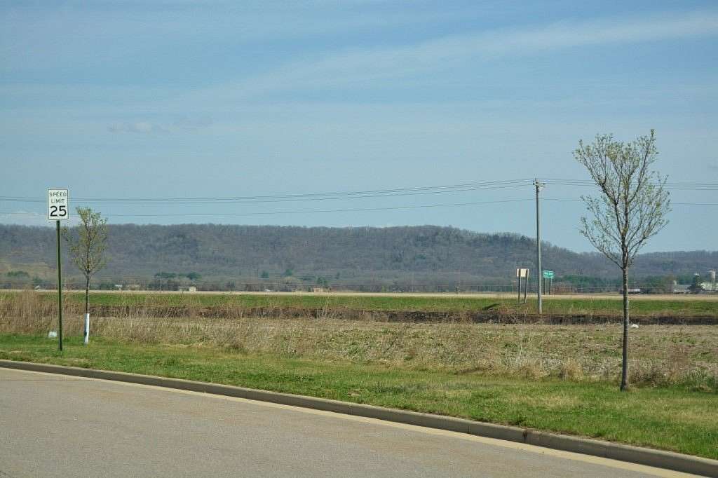 0.39 Acres of Residential Land for Sale in Spring Green, Wisconsin