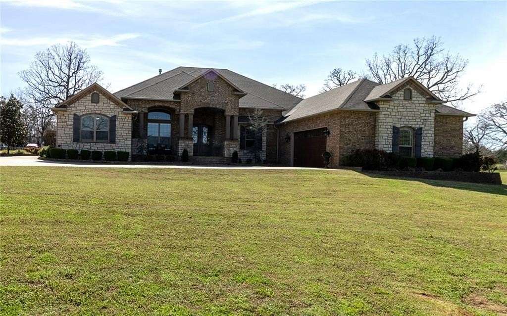 4 Acres of Land with Home for Sale in Alma, Arkansas