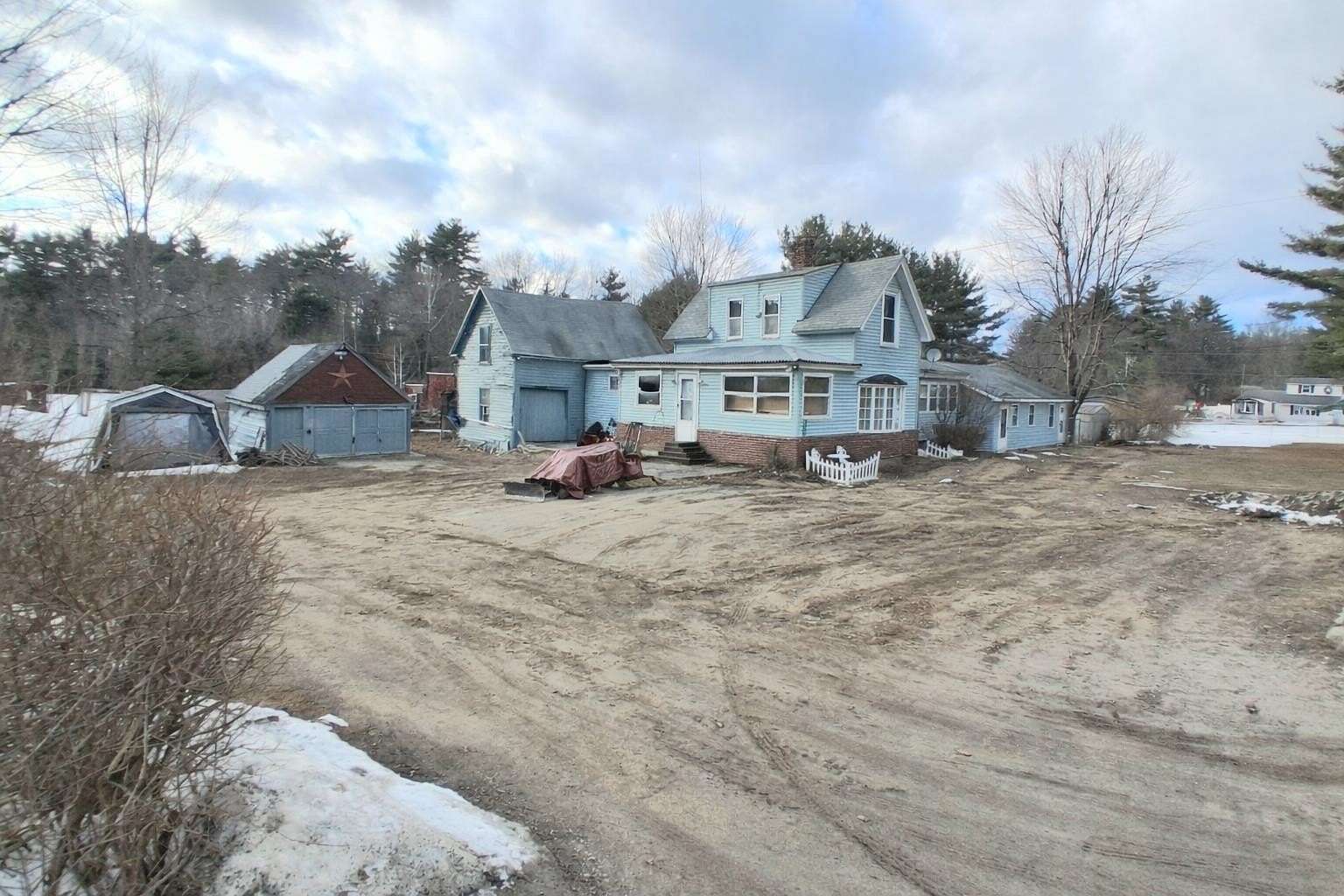 5 Acres of Land with Home for Sale in Bedford, New Hampshire