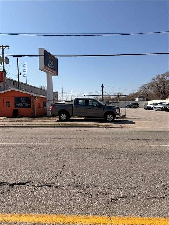 0.29 Acres of Residential Land for Sale in Kansas City, Kansas