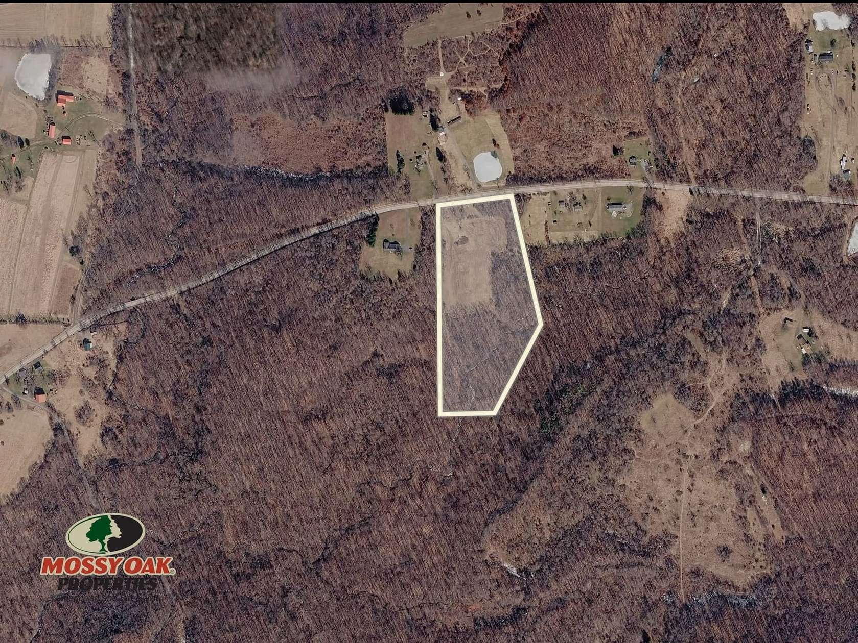 18.1 Acres of Land for Sale in Boyers, Pennsylvania