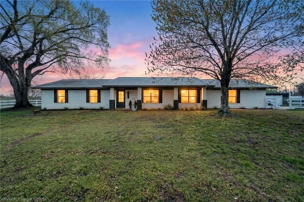 4.5 Acres of Land with Home for Sale in Van Buren, Arkansas