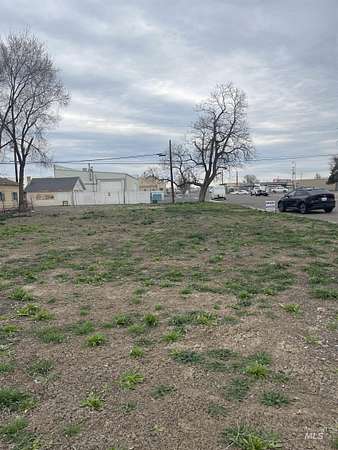 0.13 Acres of Commercial Land for Sale in Ontario, Oregon