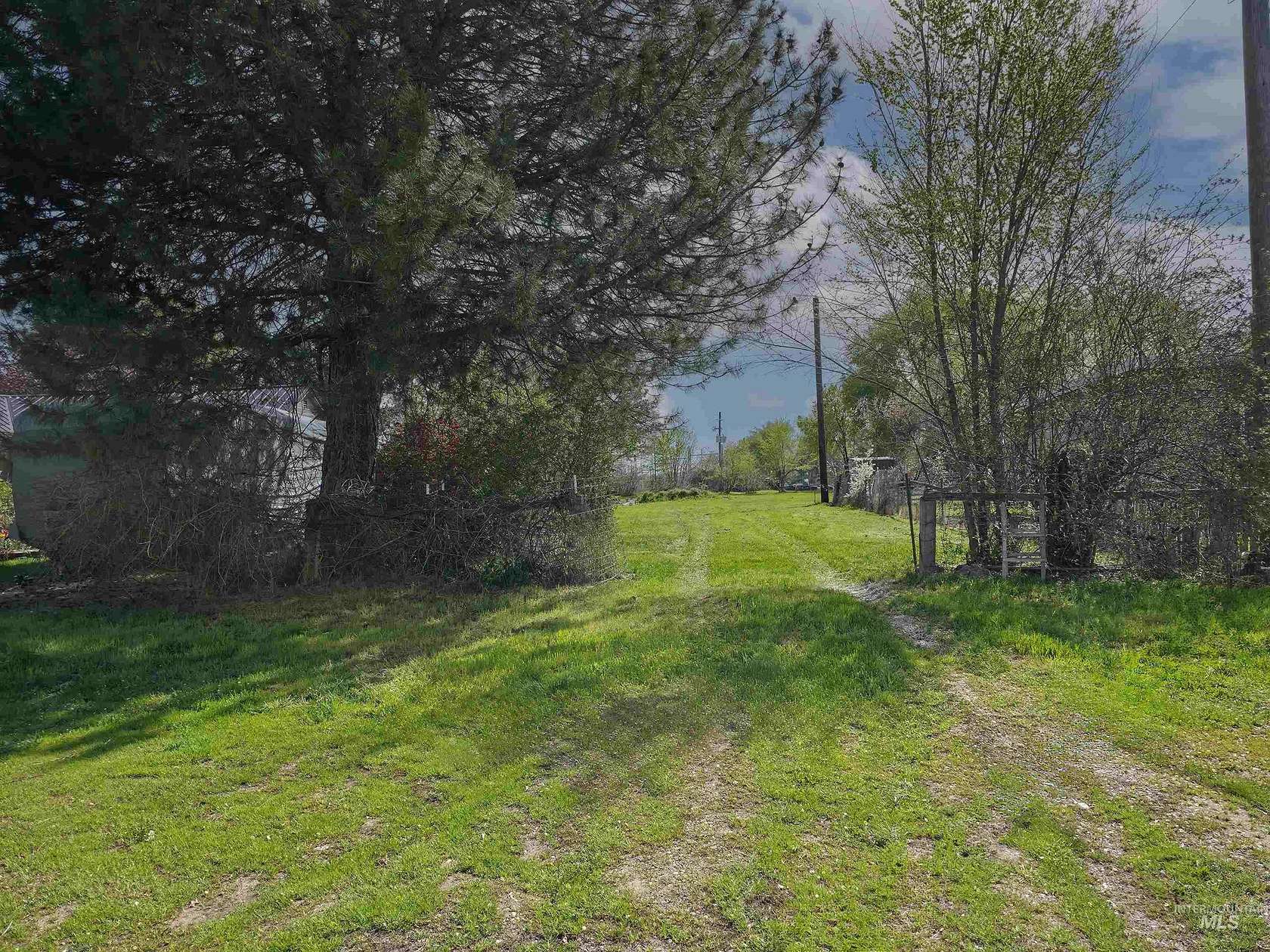 0.39 Acres of Residential Land for Sale in Weiser, Idaho