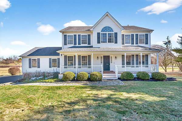 5.2 Acres of Land with Home for Sale in Campbell Hall, New York