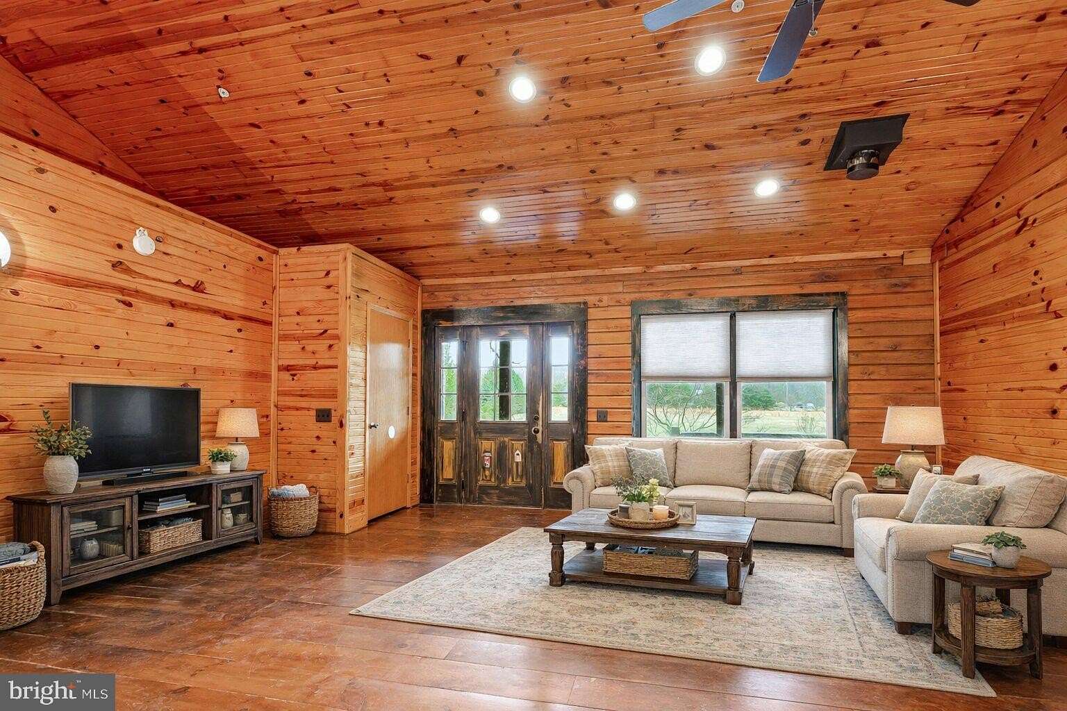 10.1 Acres of Recreational Land with Home for Sale in Brandywine, Maryland