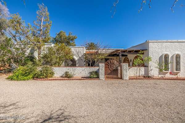 3 Acres of Land with Home for Sale in Green Valley, Arizona