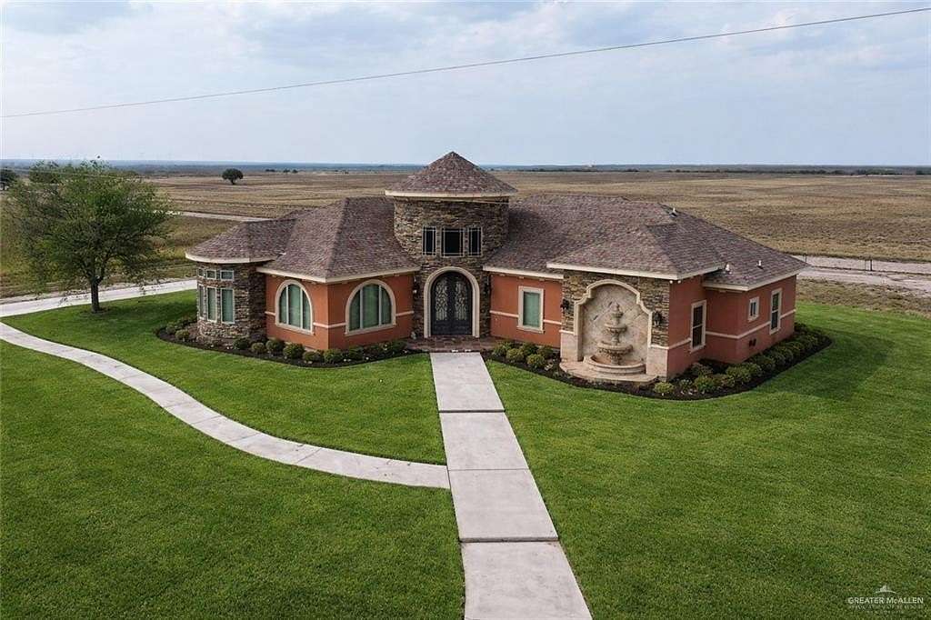 1.5 Acres of Land with Home for Sale in Rio Grande City, Texas
