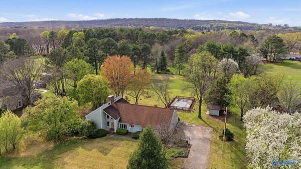 2 Acres of Land with Home for Sale in Huntsville, Alabama