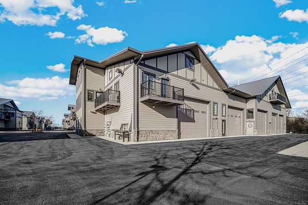 14.7 Acres of Commercial Land for Sale in Naperville, Illinois