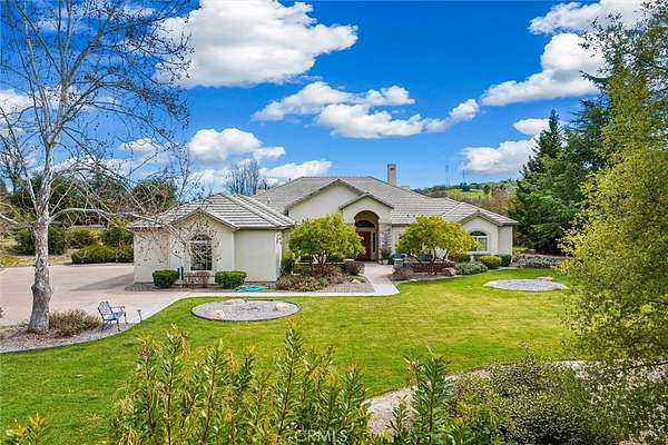 1.66 Acres of Land with Home for Sale in Templeton, California