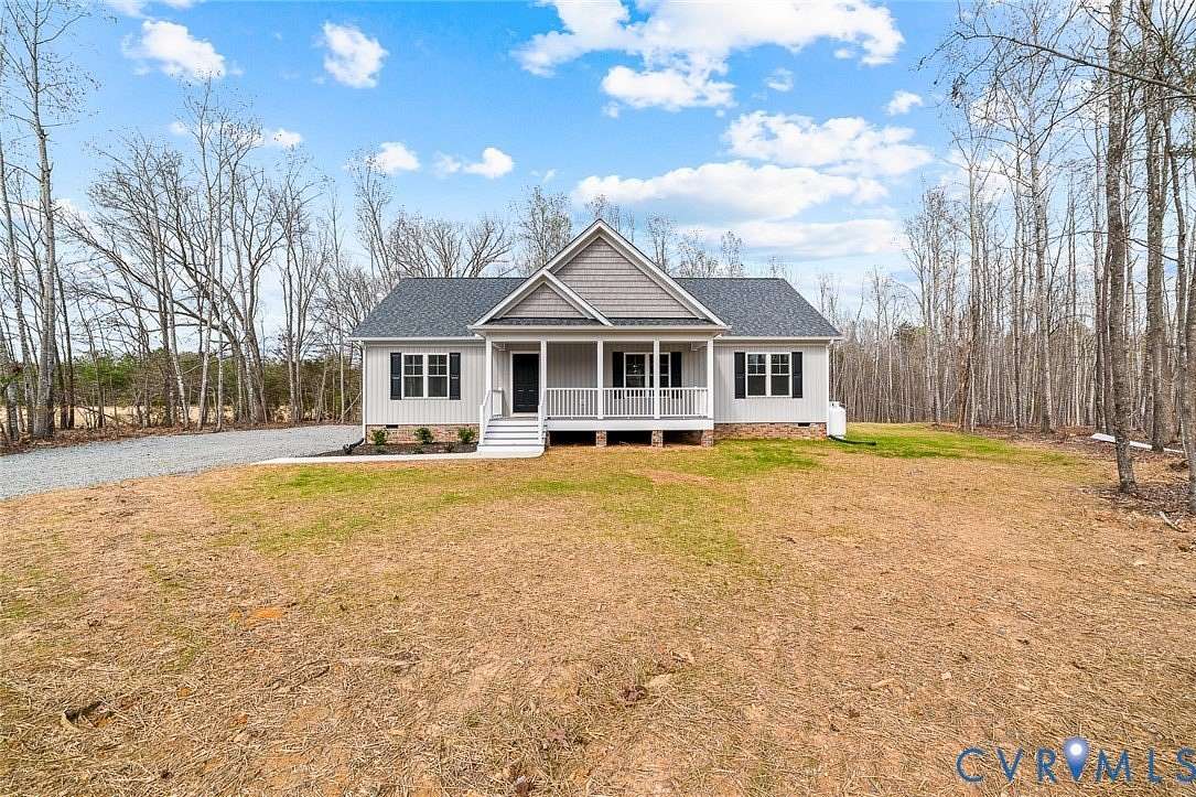 5 Acres of Land with Home for Sale in Louisa, Virginia