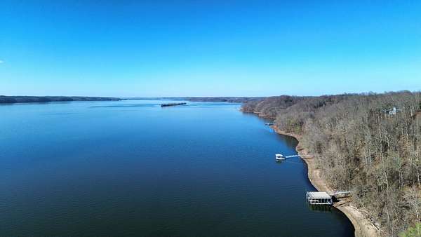 1.37 Acres of Residential Land for Sale in Waverly, Tennessee