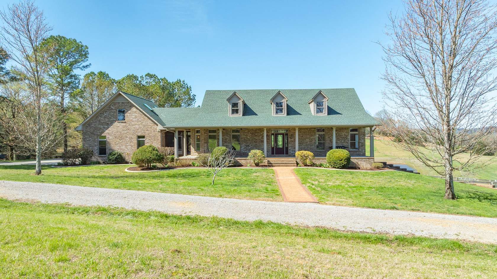 89.8 Acres of Recreational Land with Home for Sale in Pulaski, Tennessee