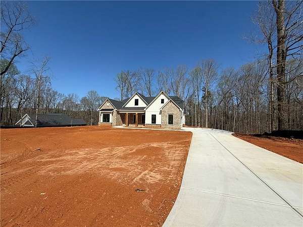 2 Acres of Land with Home for Sale in Pendergrass, Georgia