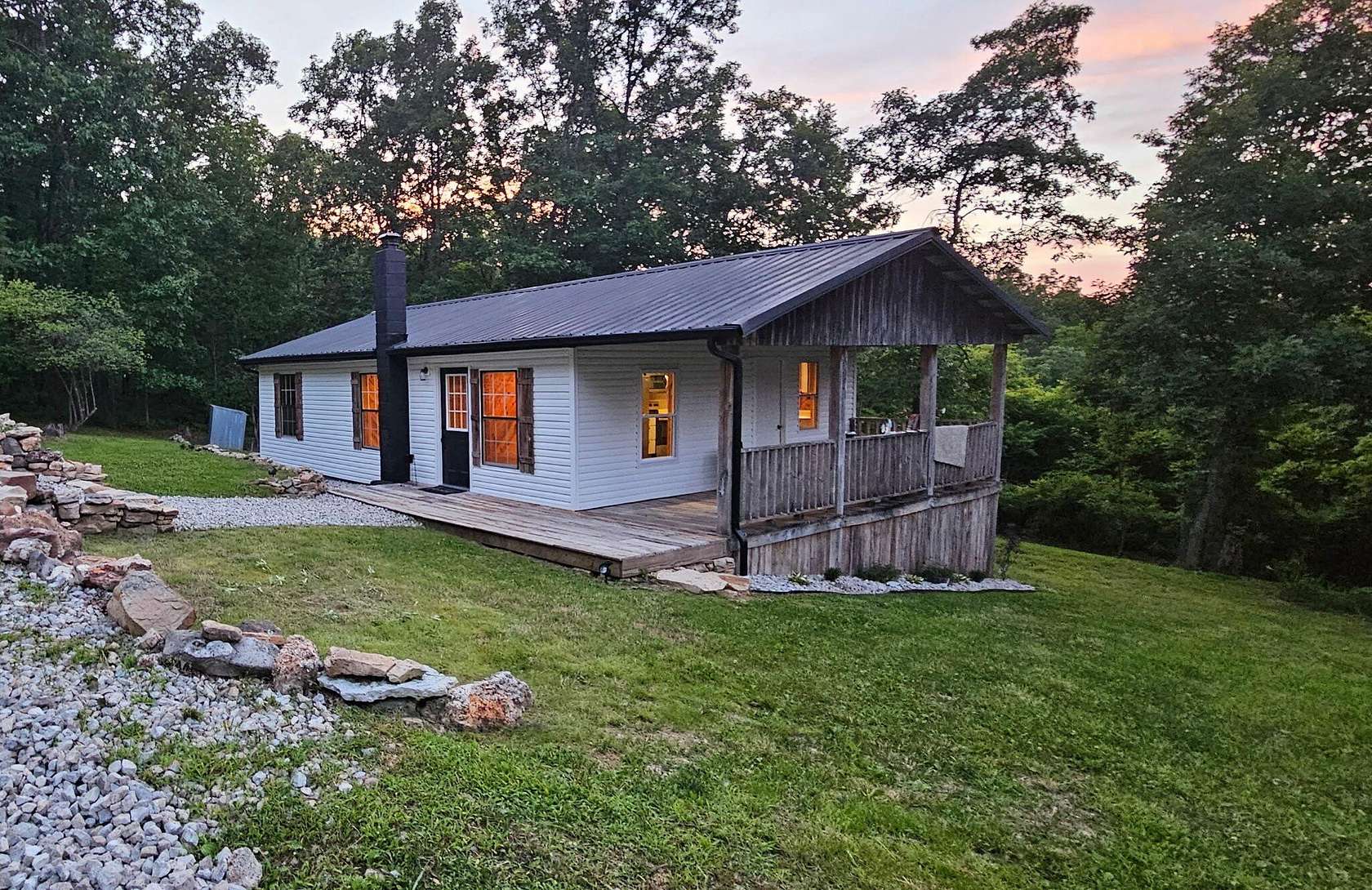 10 Acres of Land with Home for Sale in Mountain Grove, Missouri