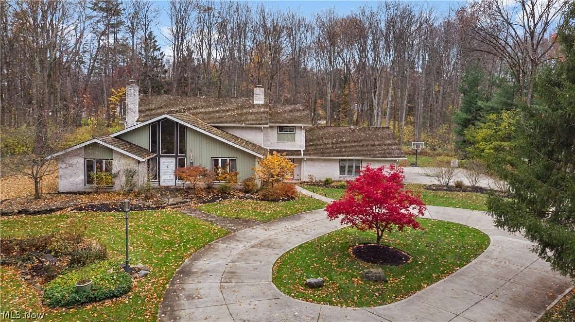 2.7 Acres of Land with Home for Sale in Gates Mills, Ohio