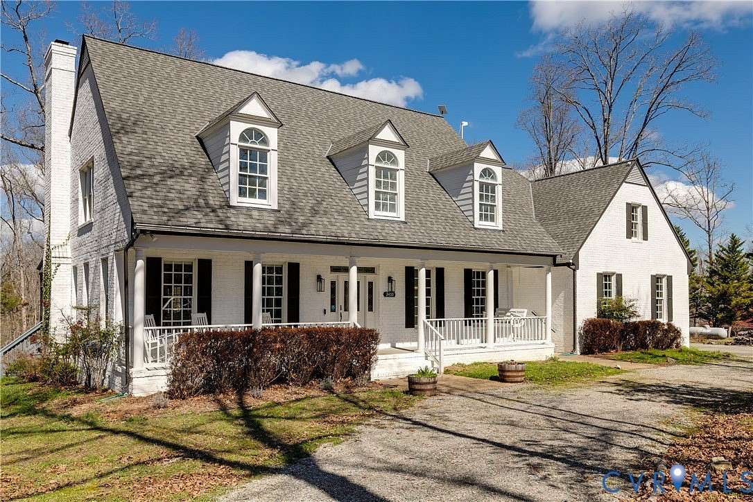 13 Acres of Land with Home for Sale in Powhatan, Virginia