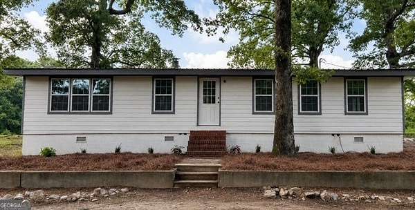 1.5 Acres of Land with Home for Sale in Oxford, Georgia
